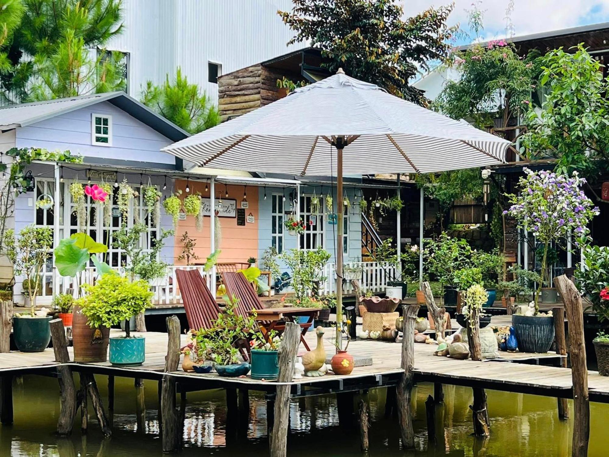Hometa Homestay Bao Loc Exteriör bild